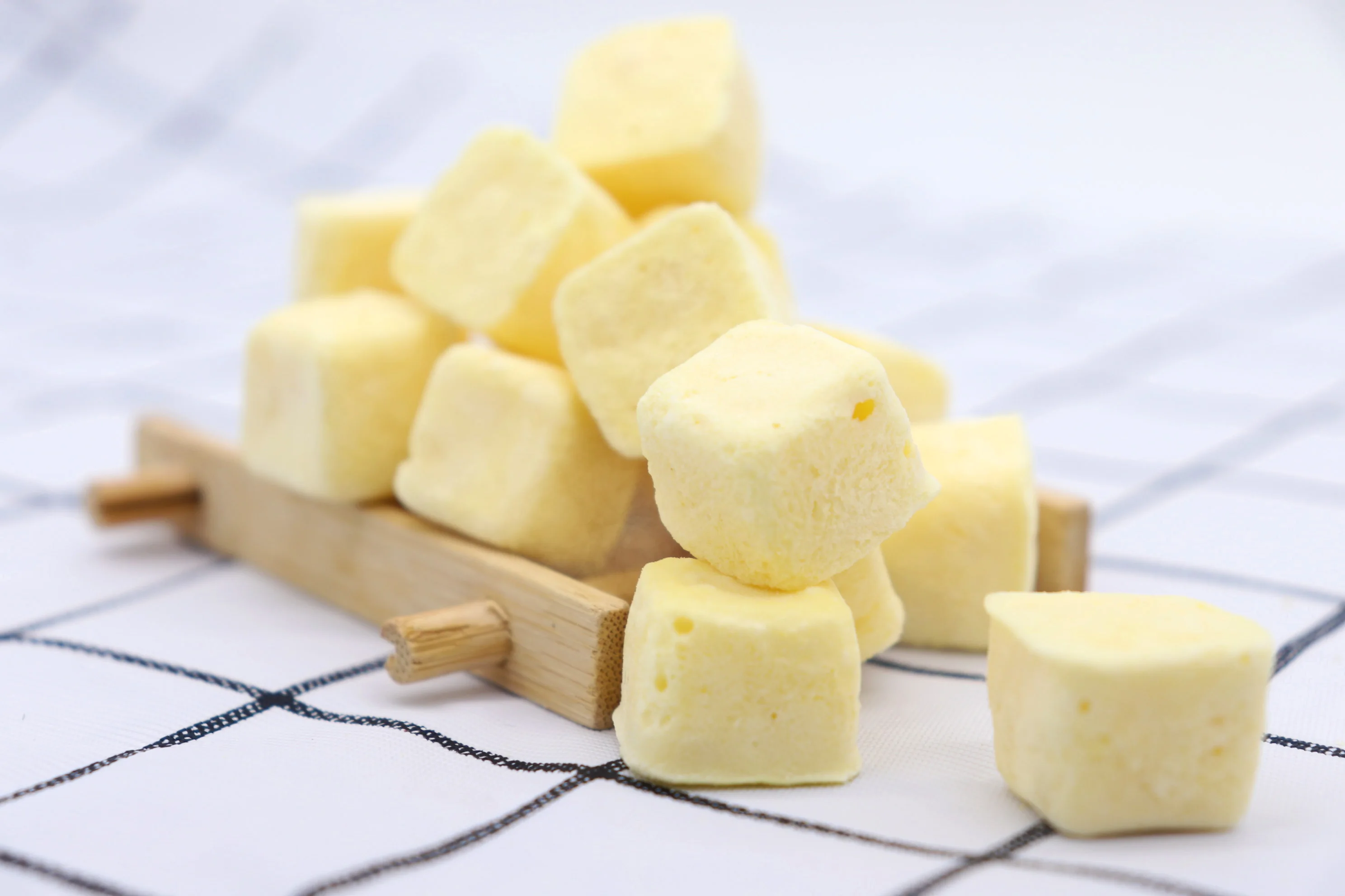 2021Hot sale Mango  yogurt  freeze dried yogurt block