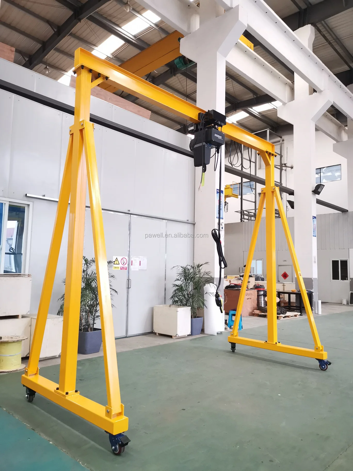 China  hot selling 1 to 5 ton Gantry Crane for Industrial Factory