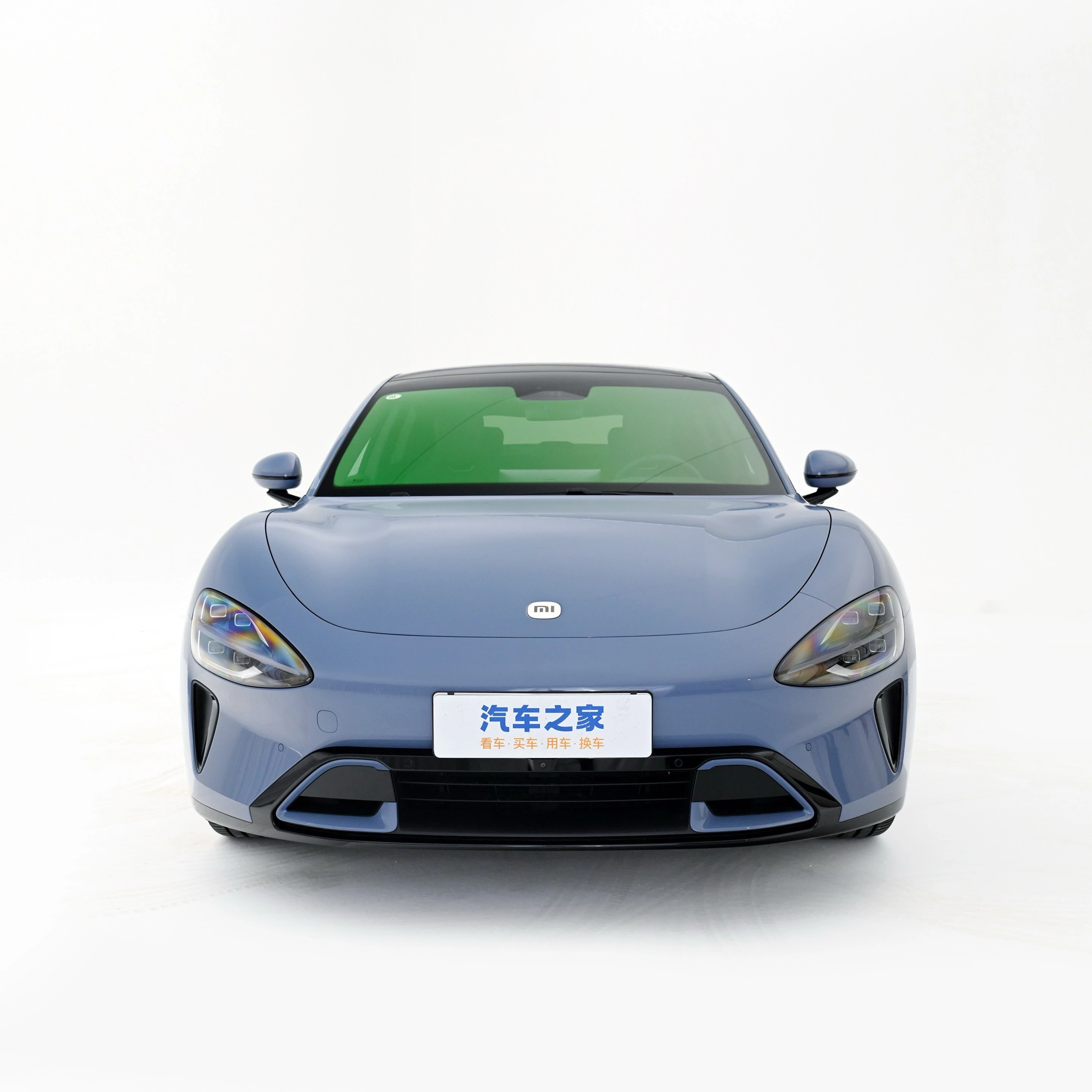 High Quality Chinese Pure Electric 299 Horsepower 4-Door 5-Seat Sedan Car for Xiaomi Su7