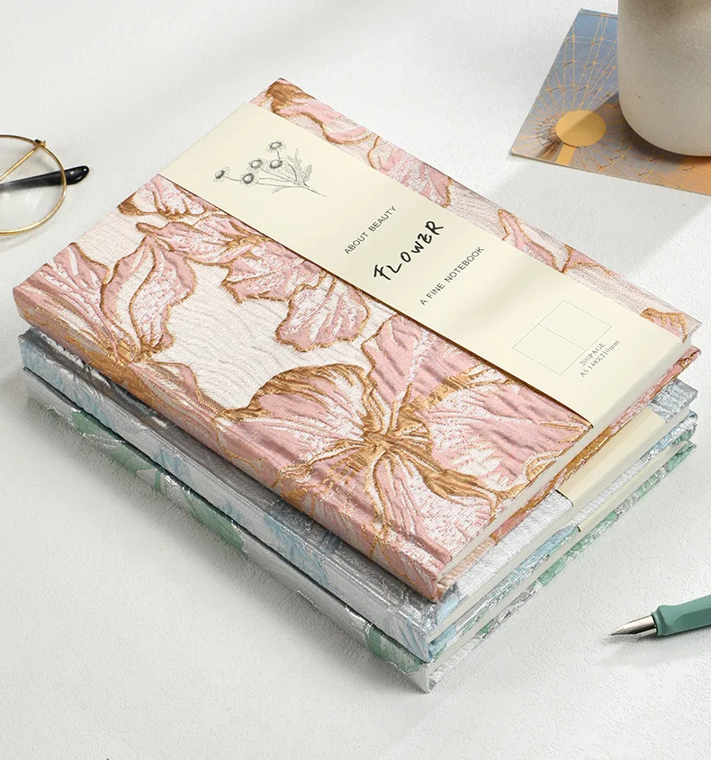 Myway Wholesale Figured Cloth Notebook A5 Journals Custom Logo Linen Cloth Hardcover Stationery Office Cute Journal Notebook