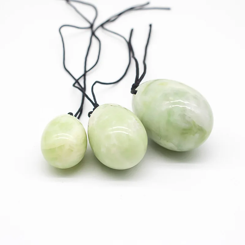 Factory Supply Crystal Egg Natural Polished Green Jade Drilled Yoni Egg for Women Kegel Exercise