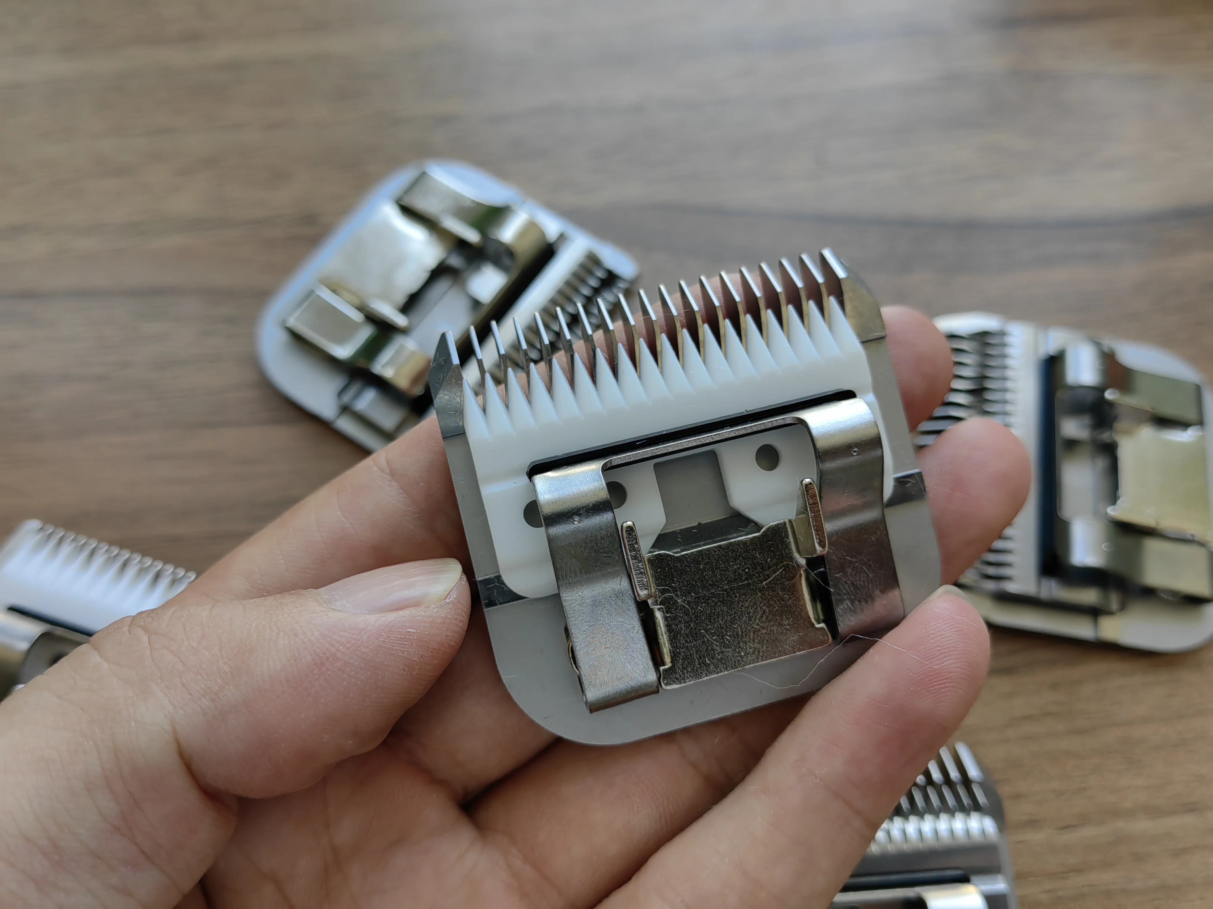 Detachable Ceramic Pet Clipper Blades,Size-7F,Compatible with Most Andis,Oster,Wahl A5 Clippers