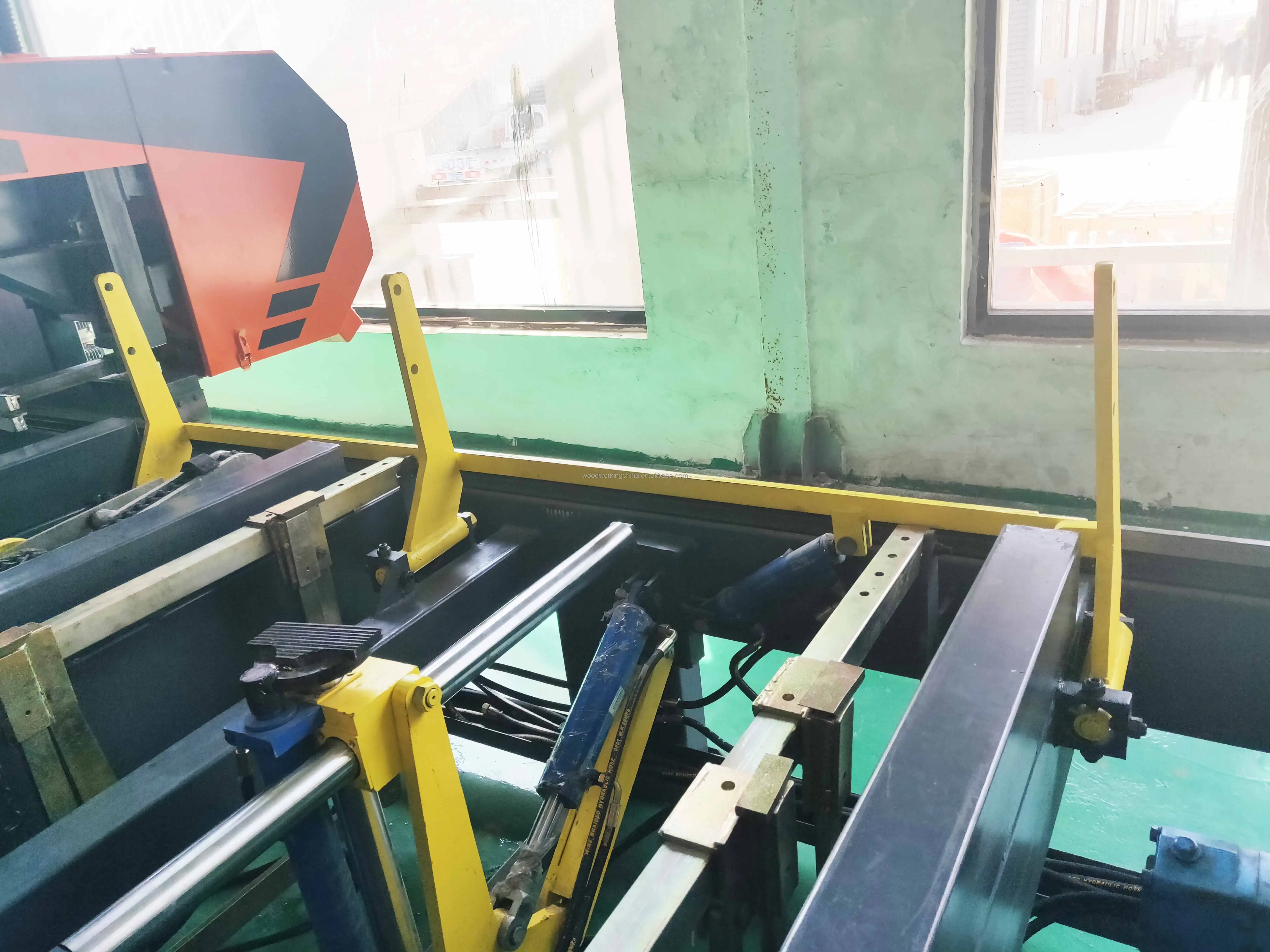 Factory Wholesale Mini Electric Multiple Horizontal Band Cut Saw Machine