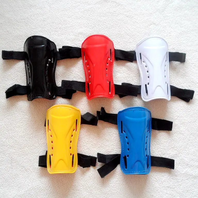 Спортивные футбольные накладки для