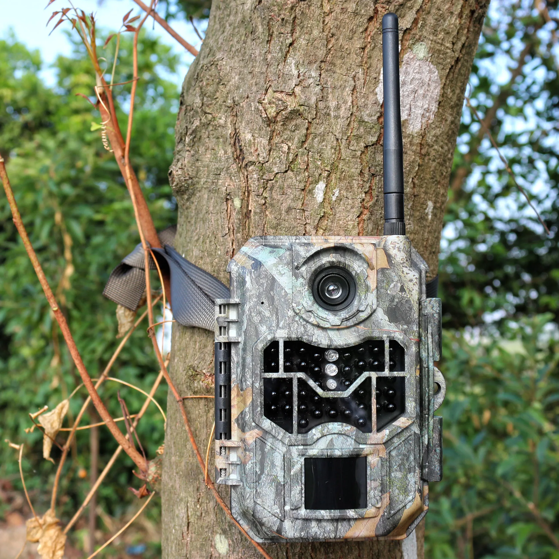 
Full HD 20MP 1080P Supports Solar Panel Powered 3G SIM Card IP66 Water Resistance 3G Trail Hunting Scouting Camera 