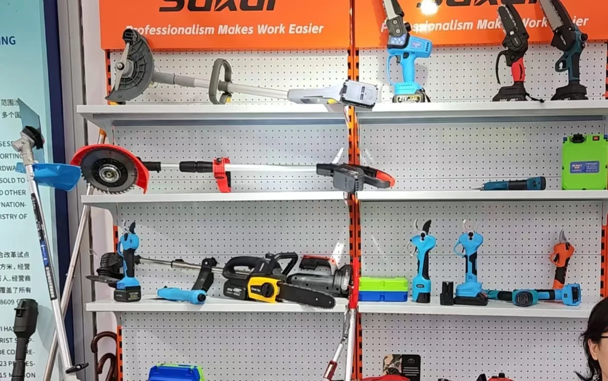 Weed Wacker Cordless Brush Cutter with Blades Battery Brush Cutter Electric Weed Wacker Battery Powered by 2Pcs Batteries