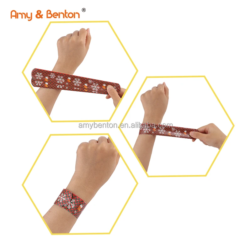 Christmas Snap Band Children Party Favors Toys Custom Slap Bracelet Xmas Snap Bracelet Pinata Fillers Stocking Stuffers