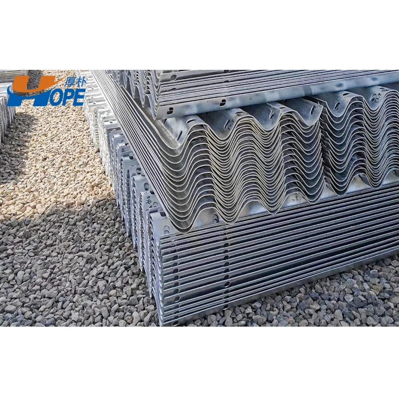 Дорожное ограждение для дорожного движения 3 волны