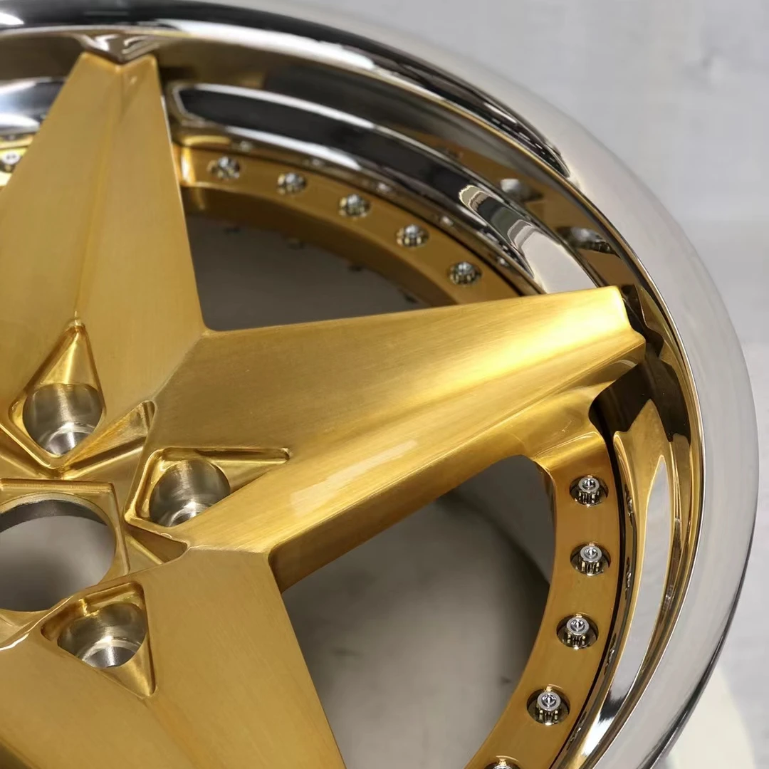 Customized 2 piece Forged rims disc with polished lip and chrome face  Concave deep lips  5*112 5*114.3 5*120