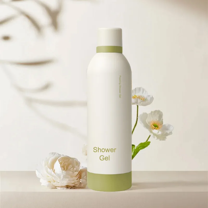 Wholesale OEM Strawberry Shower Gel Exfoliating Skin Whitening Candy Vitamin C Moisturizing Honey Shower Gel with Private Label