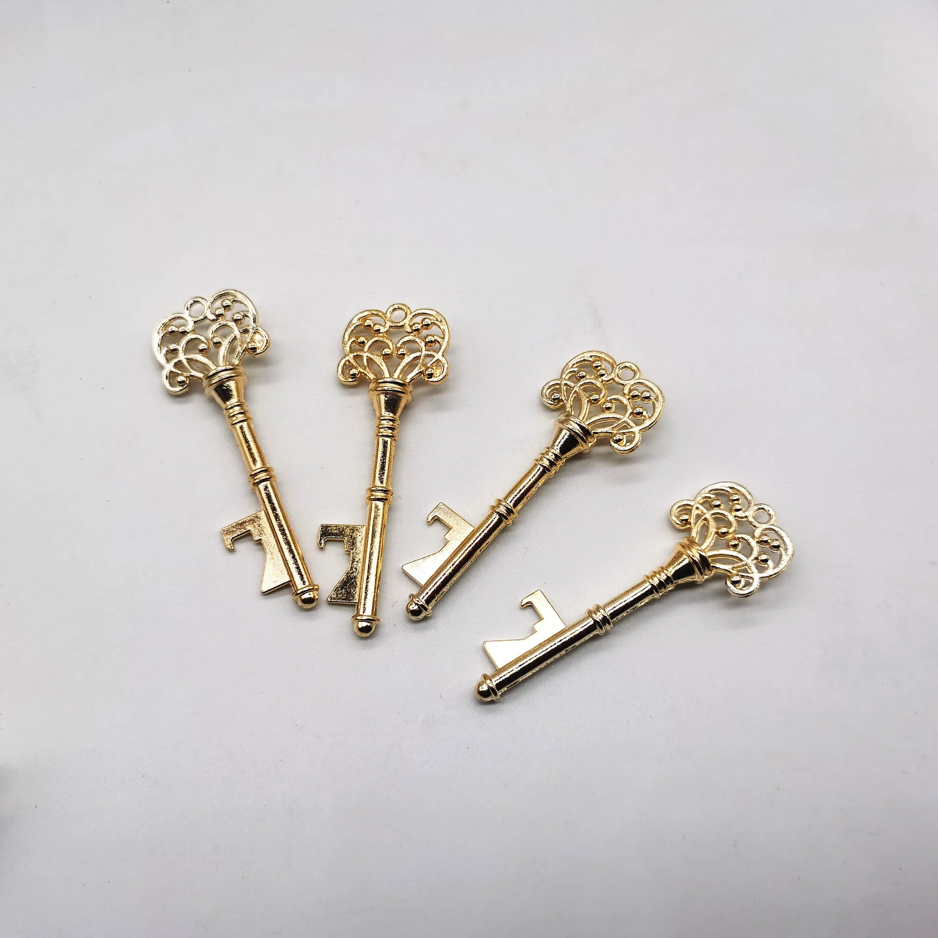 50pcs box Wedding Favors for Guests, Bulk Wedding Party Favors, Wedding Gifts for Guests with Vintage Skeleton Key Bottle Opener