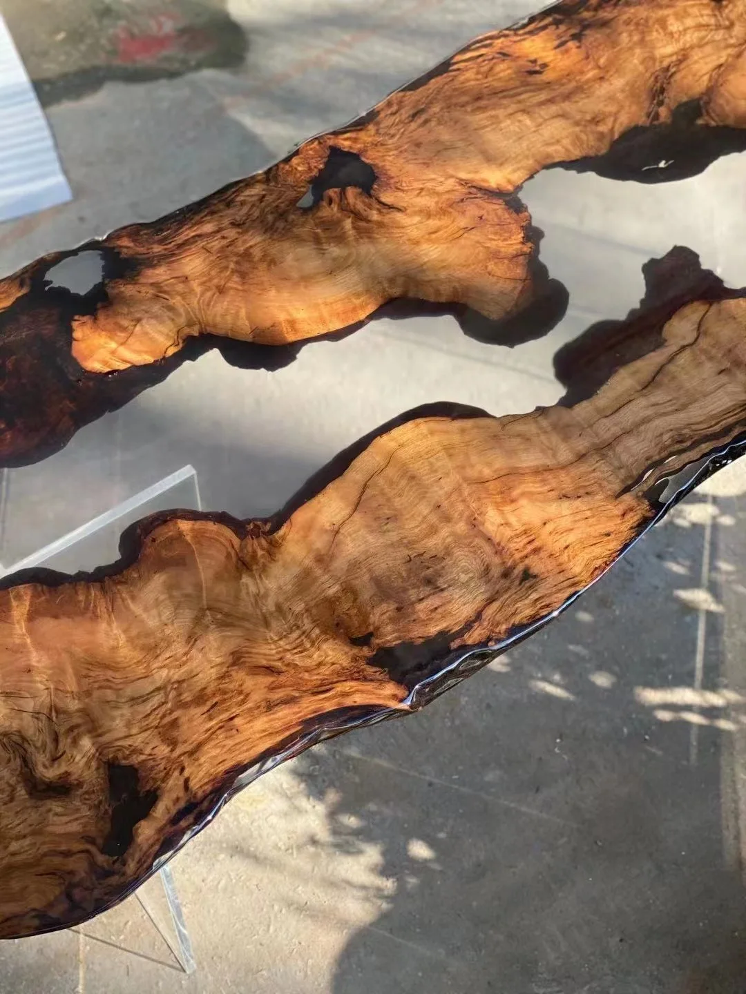 Factory Wholesale Custom Epoxy Resin Tables For Dining Room Furniture Fir Wood Slab With Crystal Clear Epoxy
