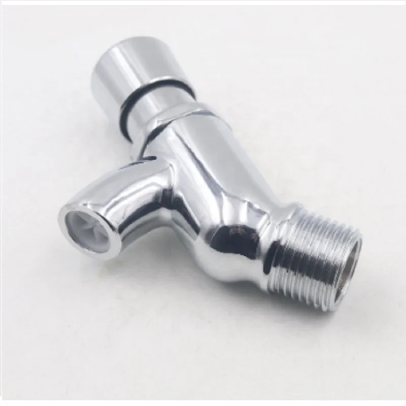 China single lever chrome-plated bathroom basin faucet