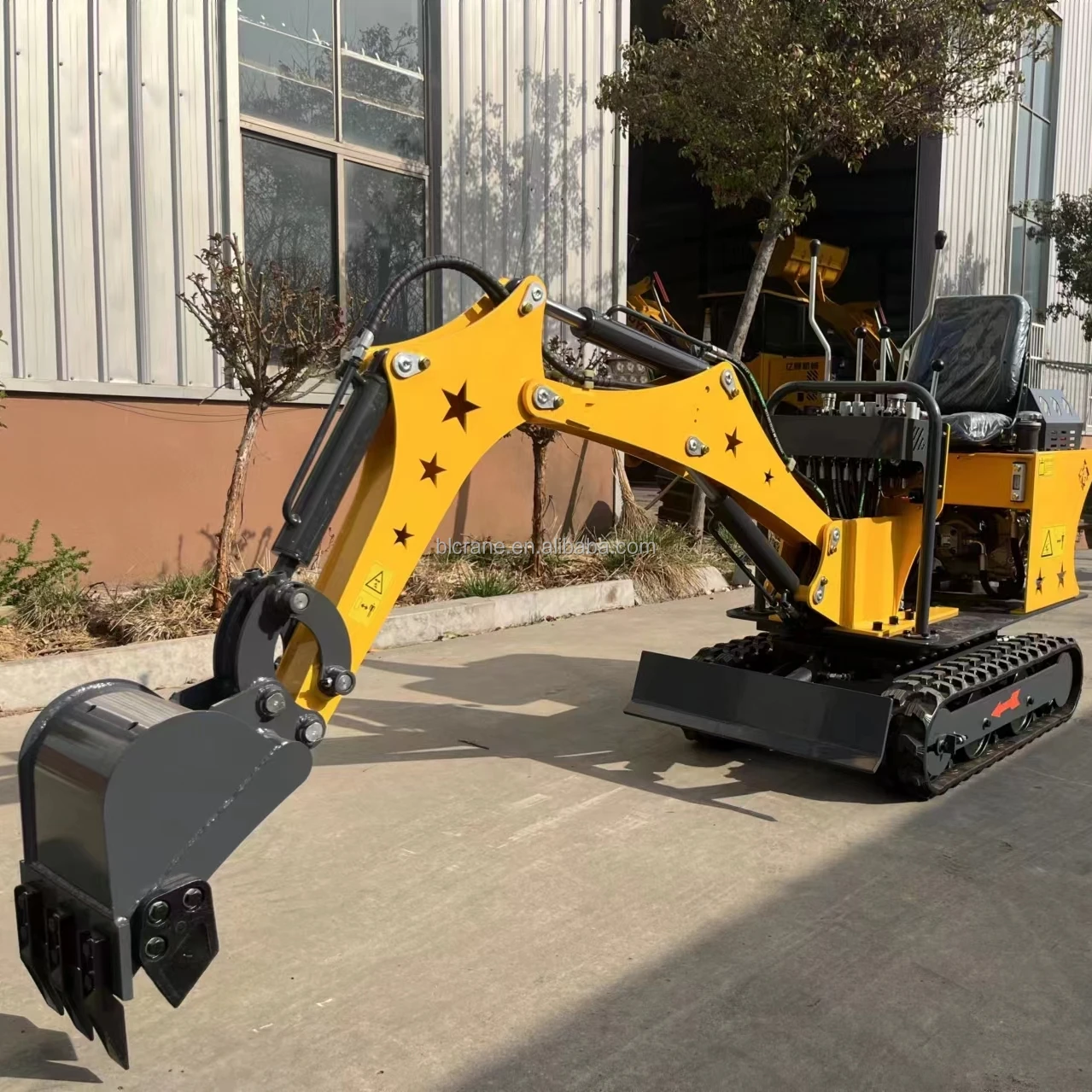 1 Ton Chinese Hydraulic Mini Excavator Road Construction Mini Compact Excavators Micro Crawler Digger