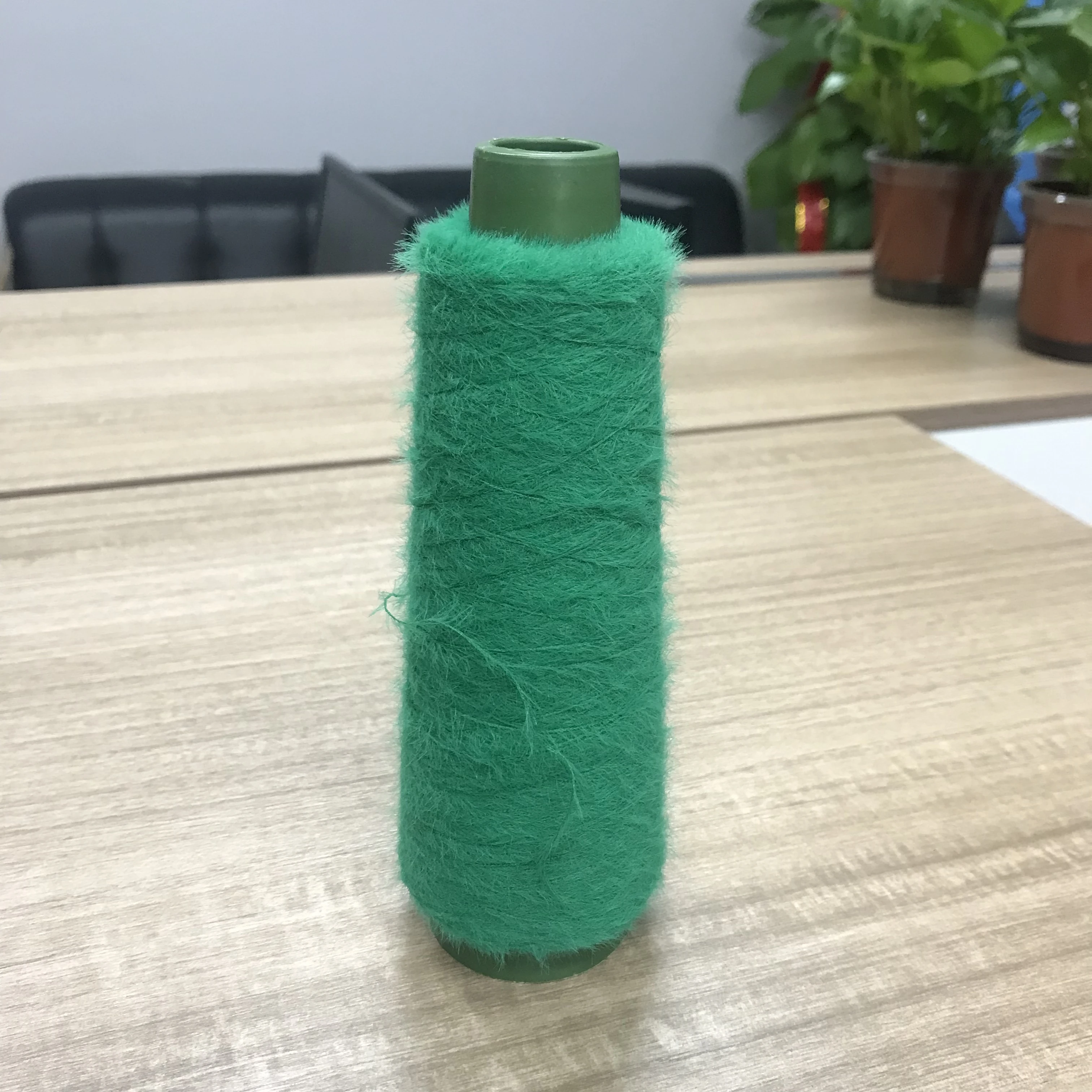 feather color yarn 0.9cm 1.3cm 2.0cm on cone