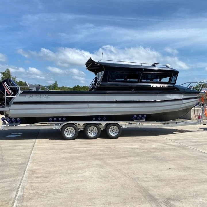 30ft 9m fully welded Sport Watercraft Offshore Leisure Yacht Cabin Speed Boat aluminum fishing boat  for Cruising