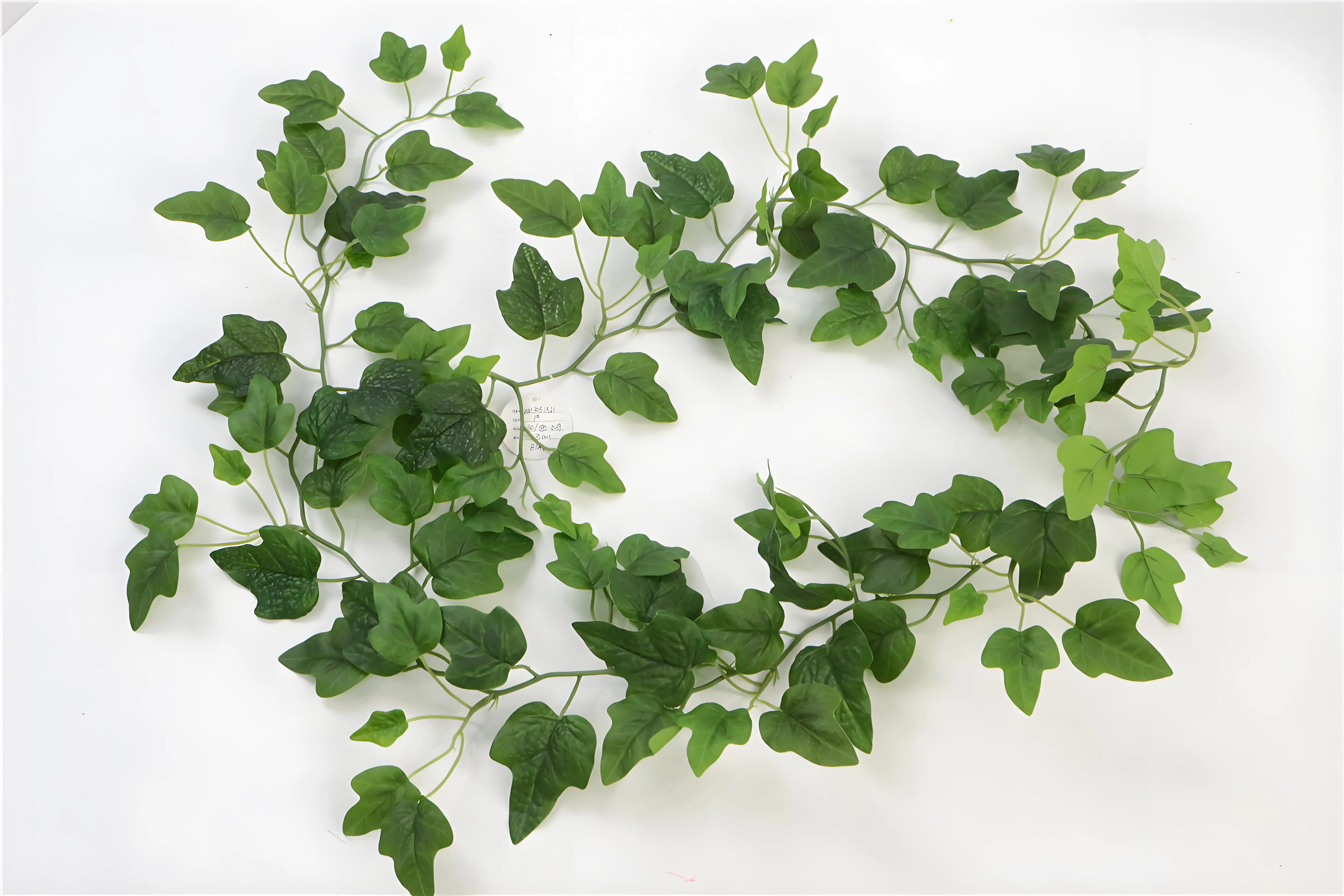 255cm Faux Grape Leaves Vine Wall Decoration Items Artificial Hanging Vines for Indoor and Outdoor Decorations