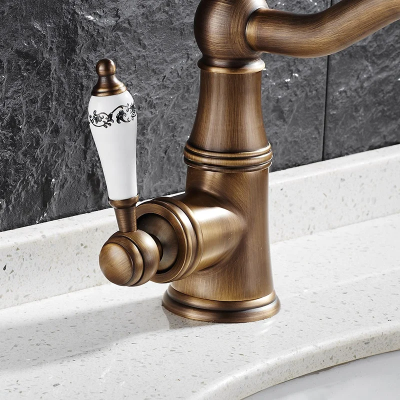 Classic Vintage Antique Brass Bathroom Sink Faucet Tap Single Hole Copper Basin Cold Hot Water Tap XR0418