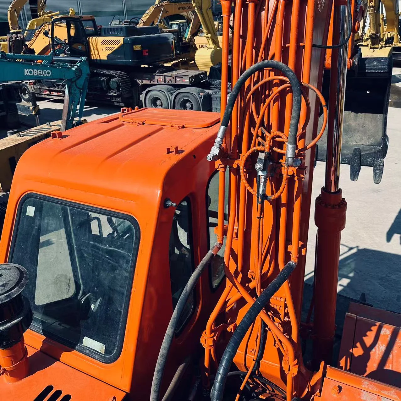 Cheap Price Used Doosan Dh150W-7 Excavator Good Condition Machine for Digging