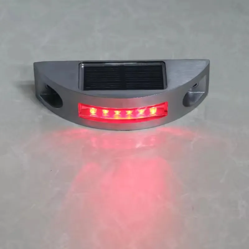 Aluminum Semicircle Road Studs Solar LED Outdoor IP68 Waterproof Driveway Flashing Road Studs Light
