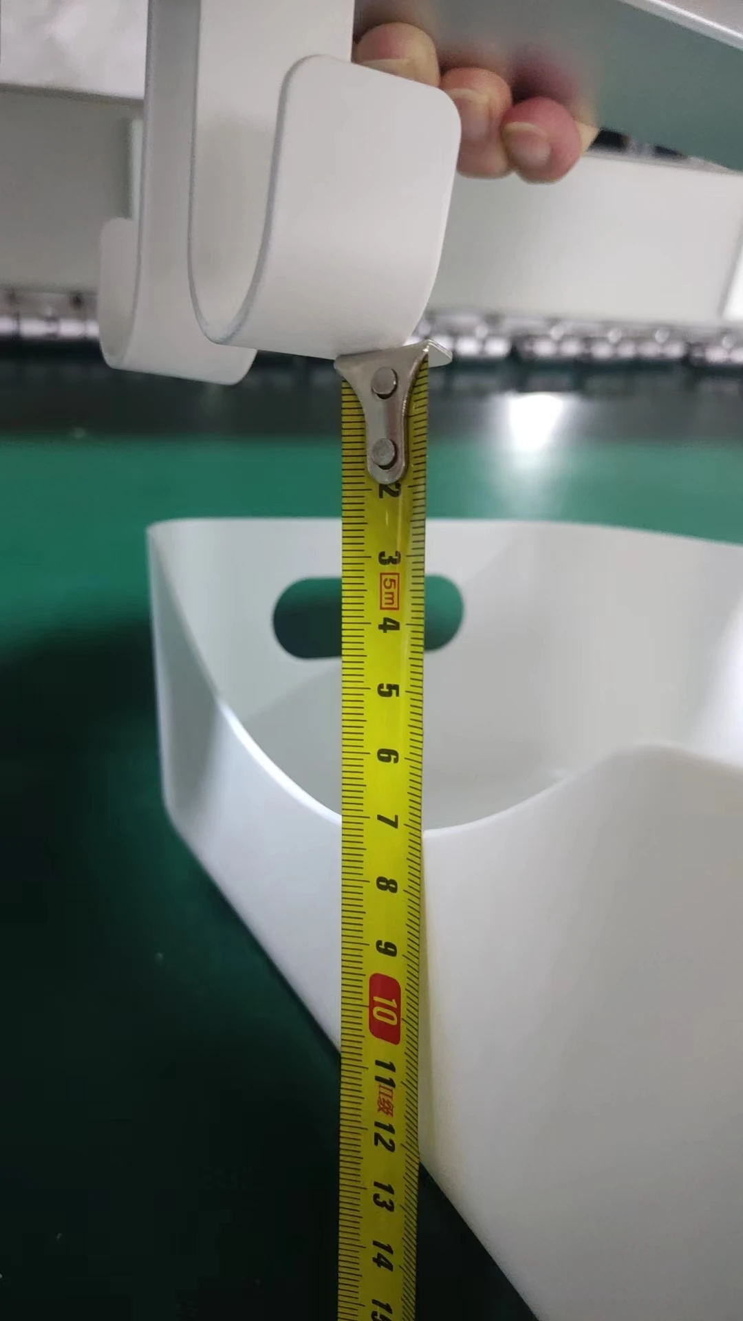 aluminium hospital medical touch monitor medical monitor custom wall mount with hooks