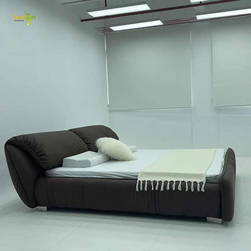 Elephant ear leather bed modern light luxury style master bedroom double villa high-end customized 1.8 bed