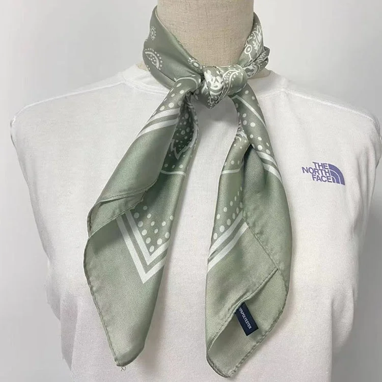 Wholesale fashion summer smooth women stripe printed square hair silk satin shawls and scarves scarf