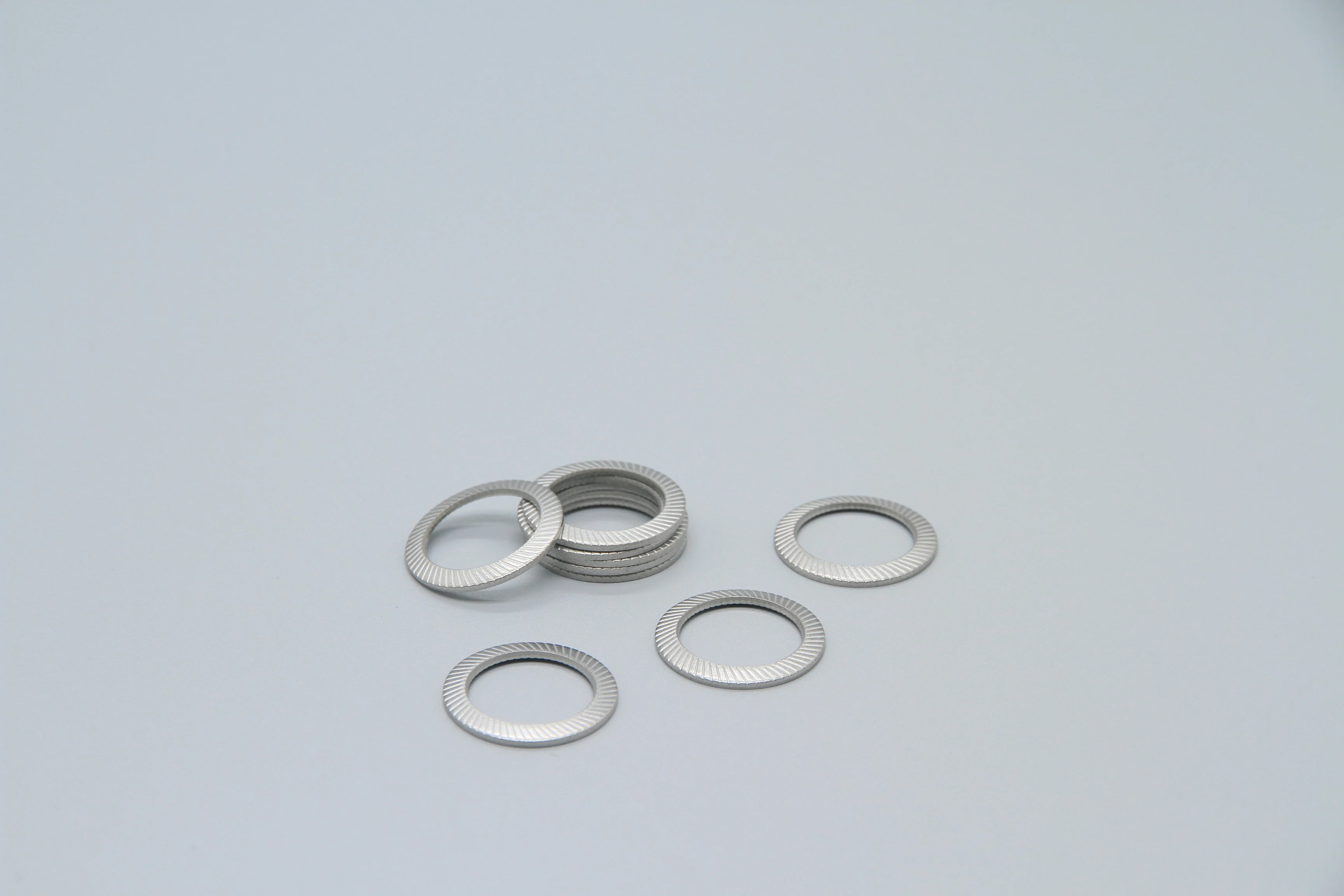 China Manufacturer DIN25201 spring steel double lock washer Plated Wedge Lock Self Locking Washer
