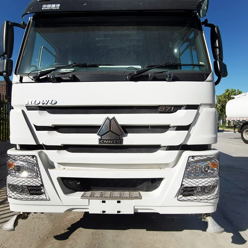 Sinotruk Howo 4x2 6x4 8x4 20cbm 25cbm 30cbm Автоцистерна для воды