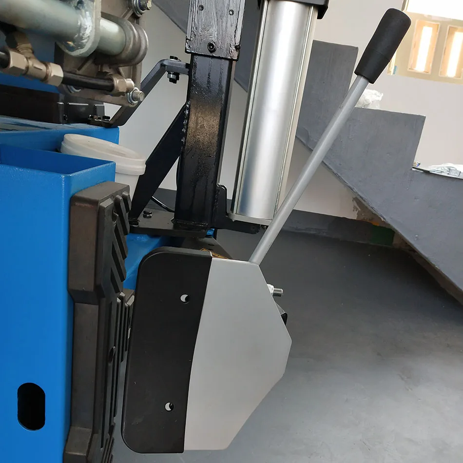 AOFU tyre changer and wheel balancer/tyre changer machine price/mobile truck tyre changer