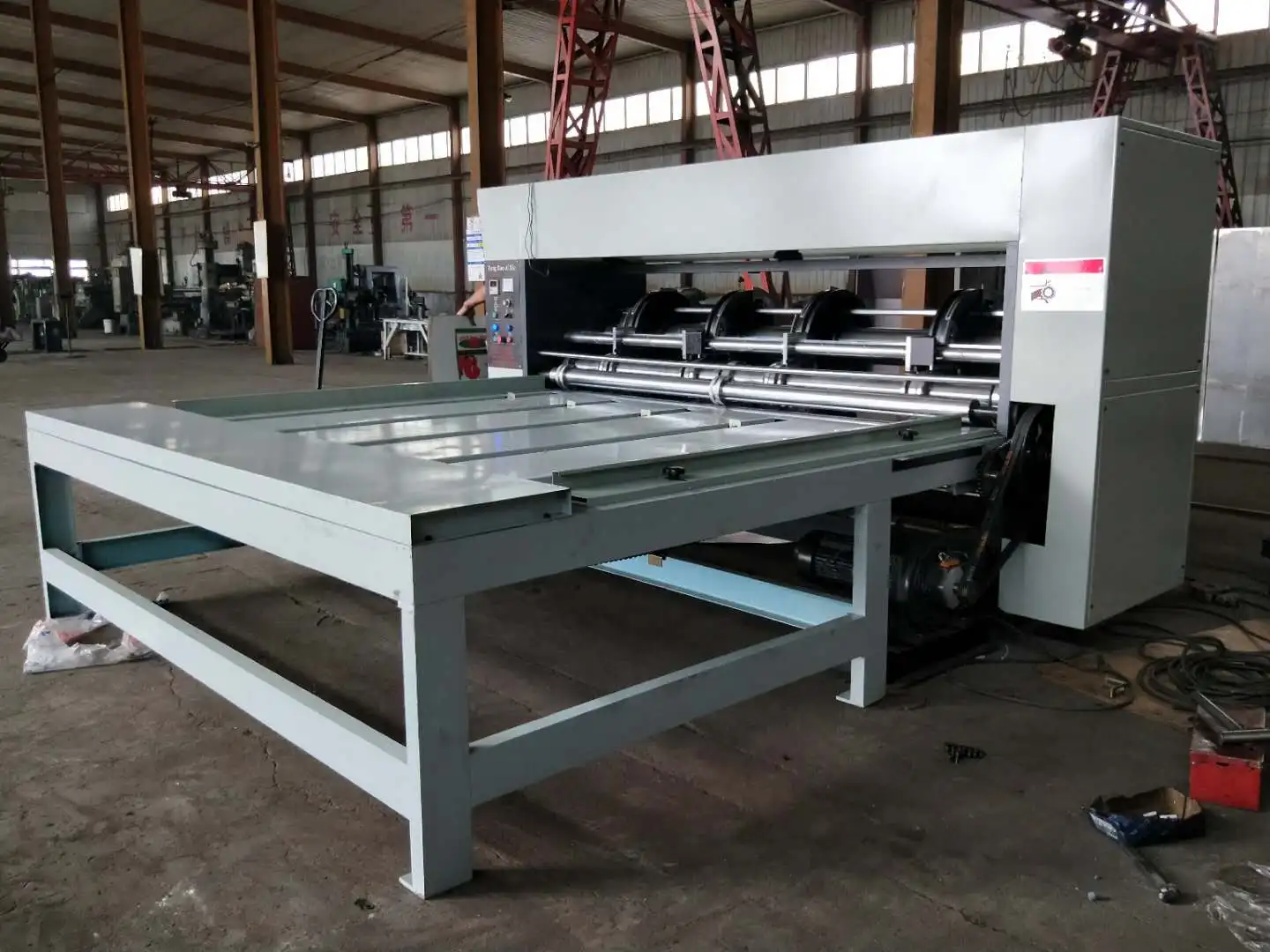 Factory price semi auto  rotary slotting machine RS4 chain feeder slotter