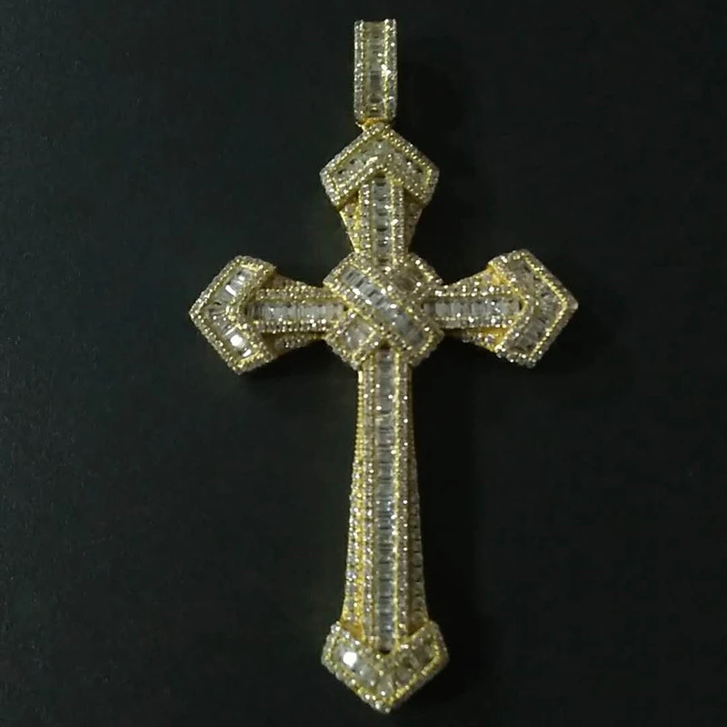 OEM Christian Iced Out VVS Baguette 10k 14k 18K Solid Gold Moissanite Diamond Cross Pendant Custom Hip Hop Jewelry