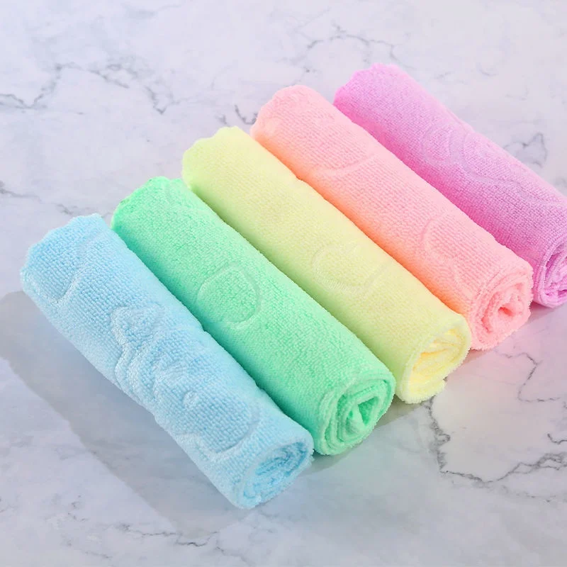 China Multipurpose Polyester Car Cleaning Hand Dish Towel Wholesale Microfiber Kitchen Cleaning Washcloth