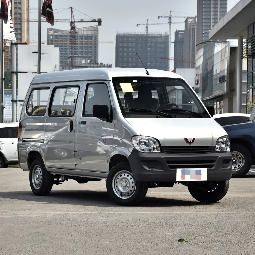 Wuling used  Van Low prices 997kg Light vans 100km/h High quality mini truck wuling for sale