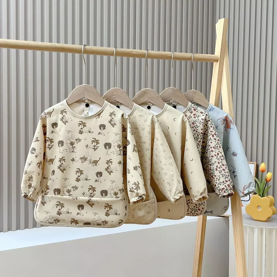 NO MOQ Custom Good Price baby  waterproof feeding long sleeves apron Anti-smudge for children soft baby bibs apron