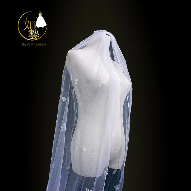 
Ivory white lace wedding headdress wedding headdress 