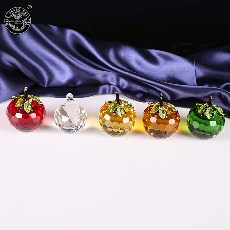 MH-P046 custom crystal apple for wedding favor