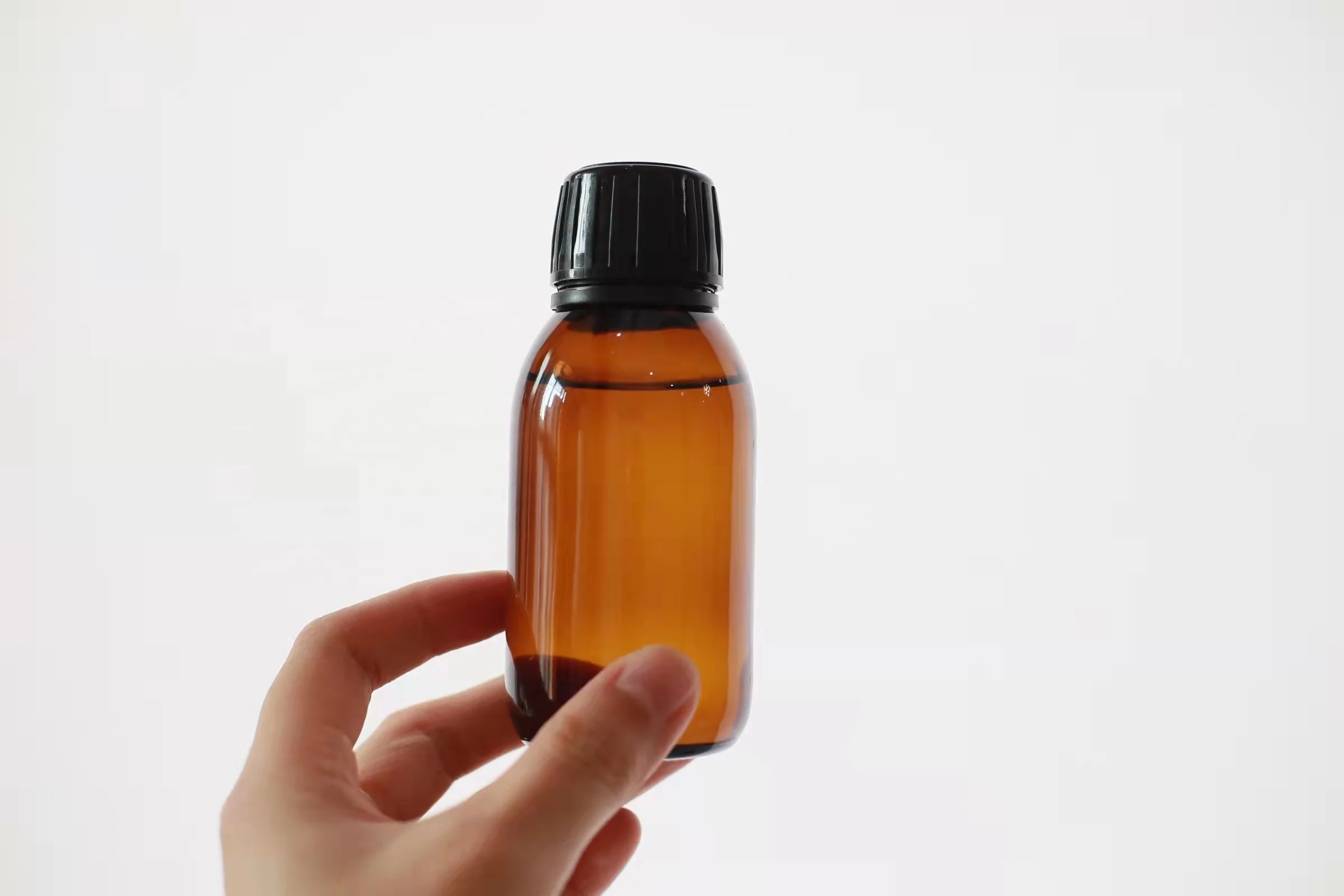 Peppermint oil Plant extract Mint leaf menthol naturally