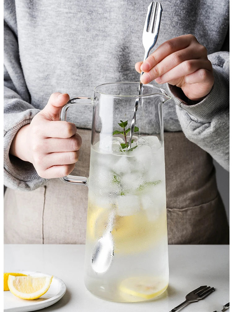 48oz Glass Water Pitcher with Stainless Steel Lid Cold Beverage Carafe for Juice Lemon Jug