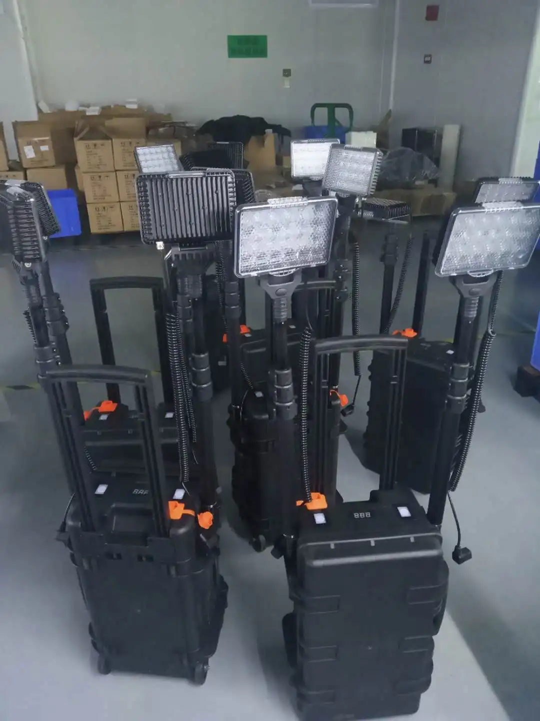 recharging light other hunting products 144W emergency light towers