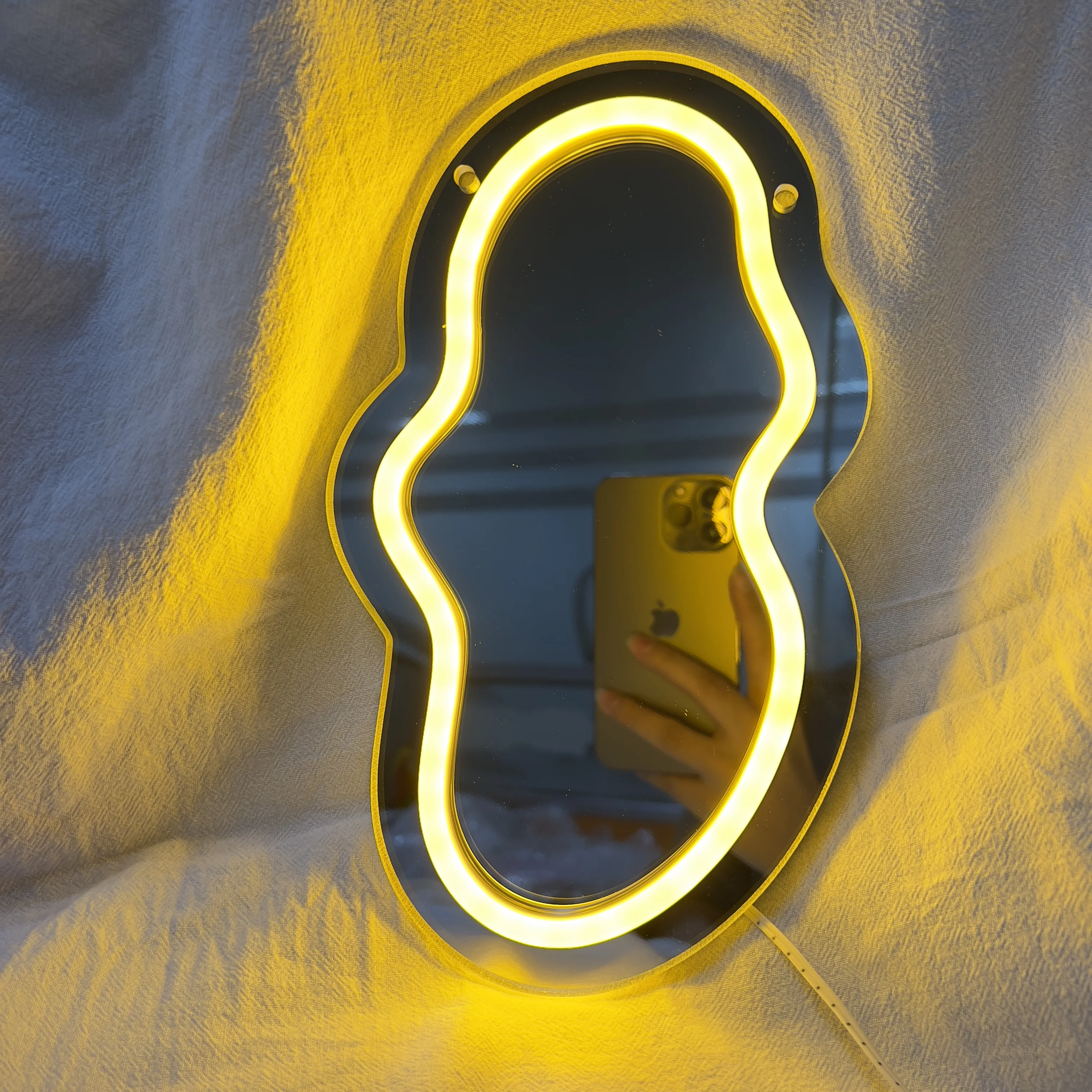 Wavy Mirror Neon Signs for Wall Decor, Wall Mounted Irregular Decorative Mirrors with Dimmable Neon Lights as Gifts for Girls