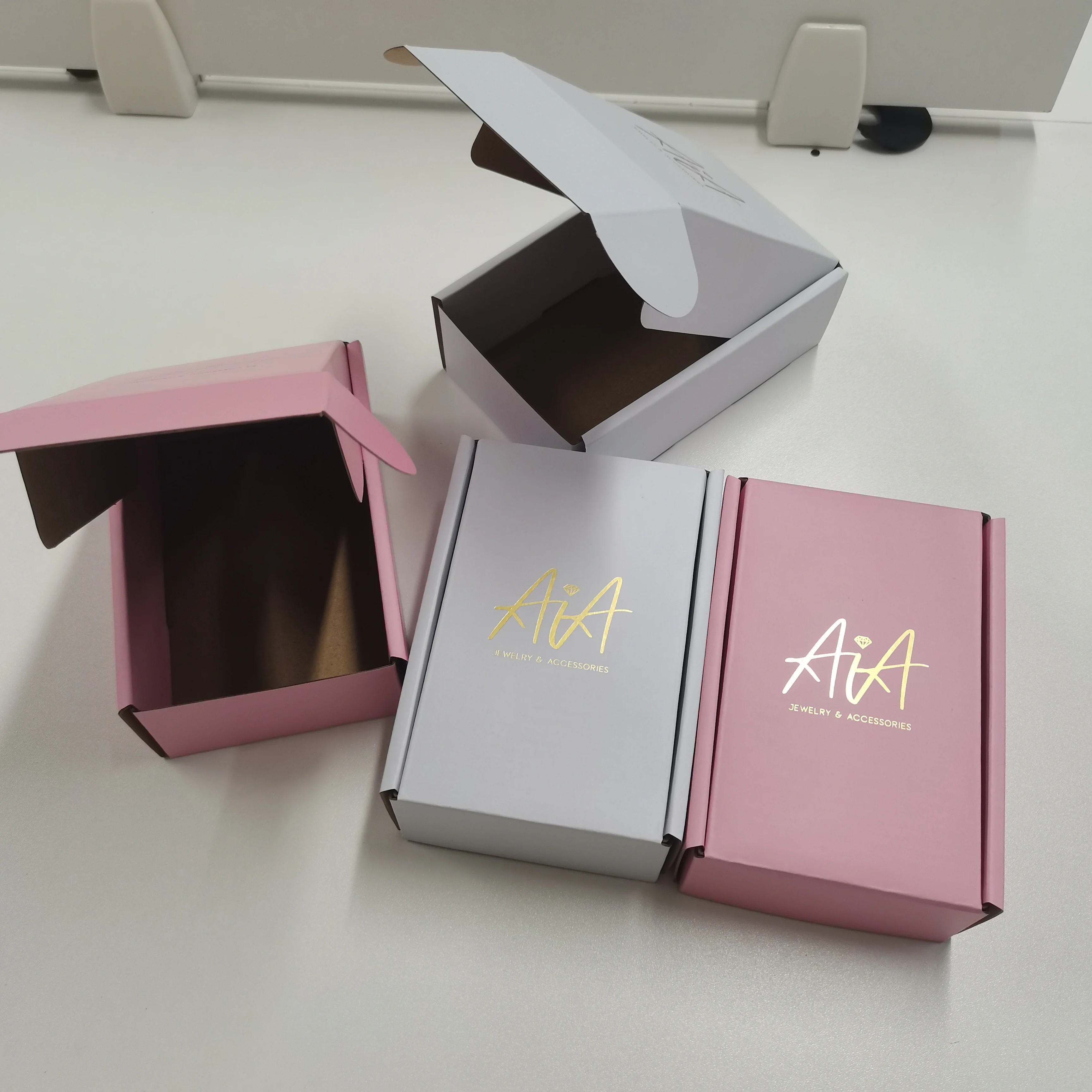 Cheap Carton Paper Shipping Custom Packaging Display Box Package