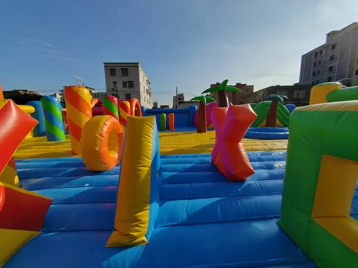 Fun Entertainment Large Outdoor Commercial Amusement Inflatable Park