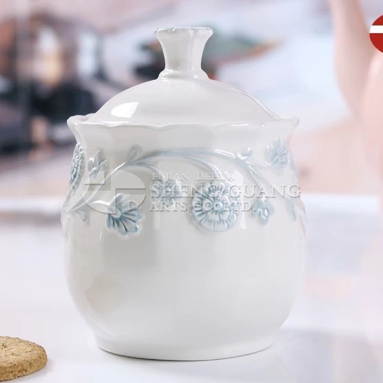 Ceramic embossed flower glazing design cookie jar dolomite canister