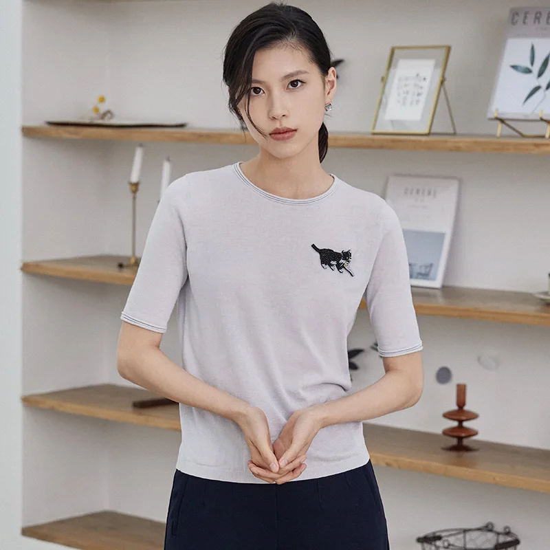 High quality fashion office lady O-neck embroidered T-shirt grey