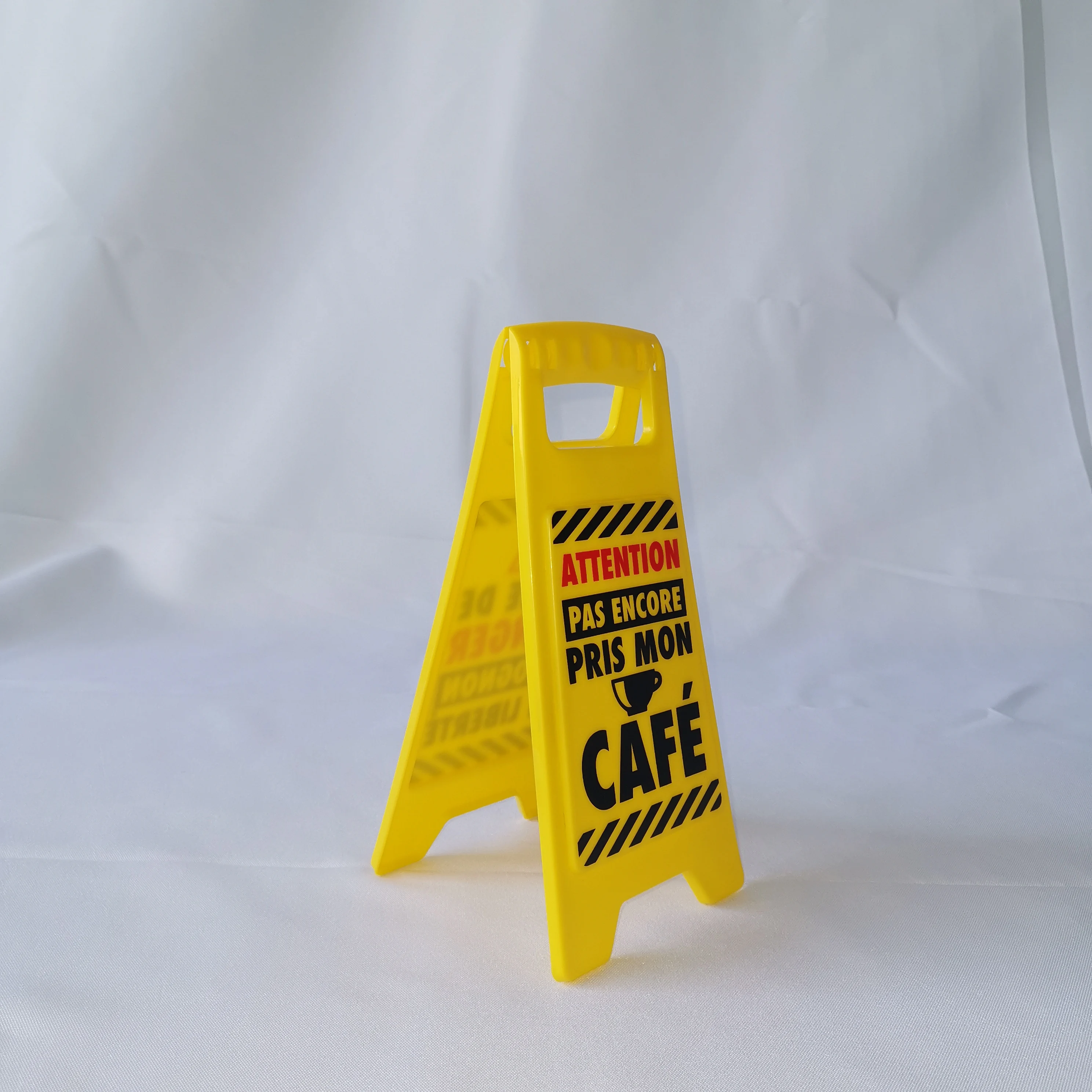 
Triangle Customized Small Warning Signs Caution Sign Board For Public Place 