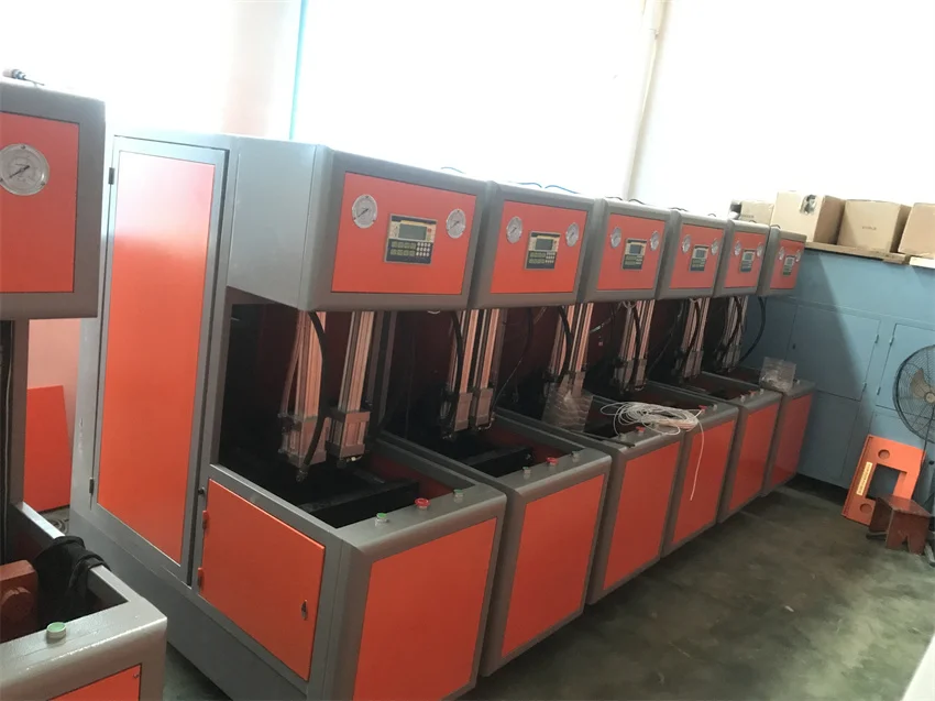 Good Price 2cavities 5 L Semi Automatic PET Stretch Blow Moulding Machines