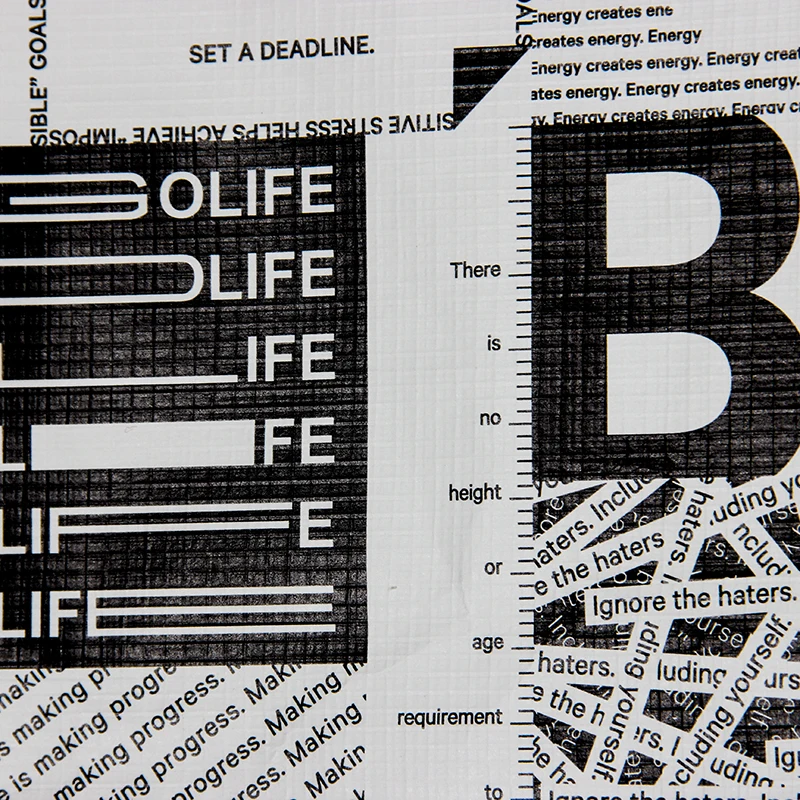 New design Custom logo size eco-friendly white kraft paper  bag with handle