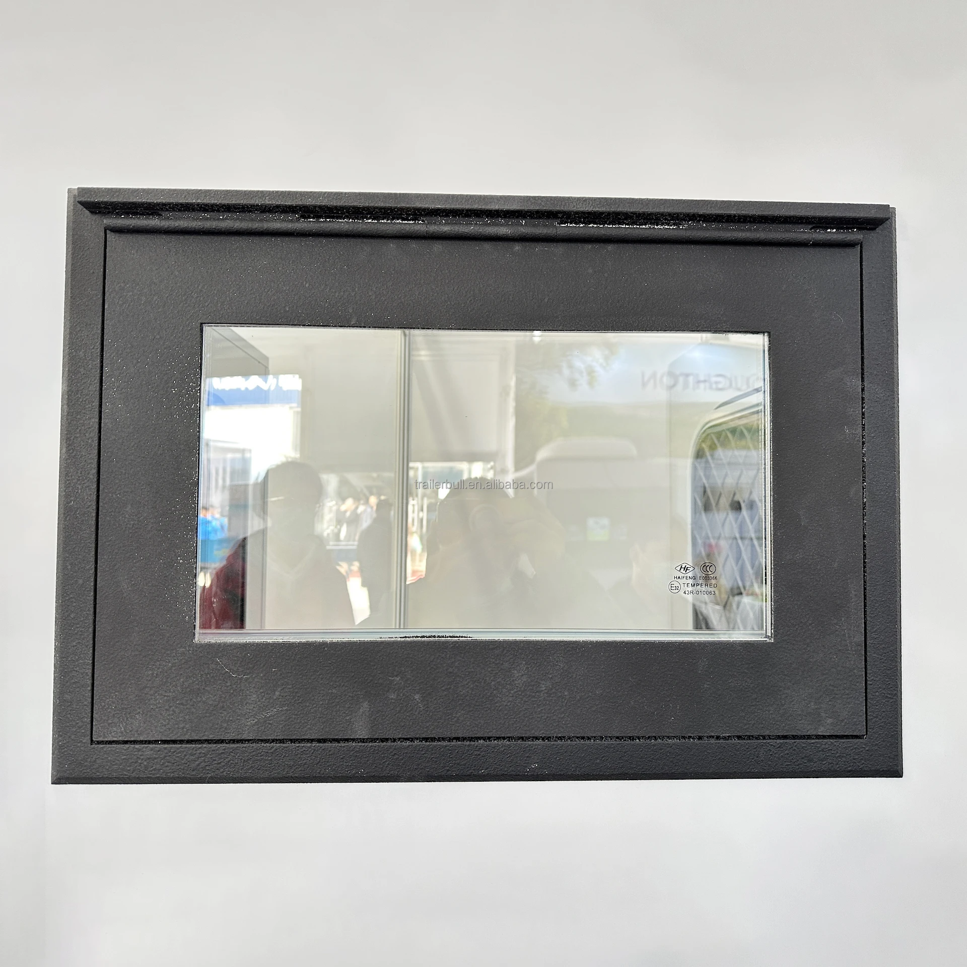 Customized Expedition Tempered Glass RV Windows Popular Fit for Motorhome Recreational Vehicles Camper Trucks RVs