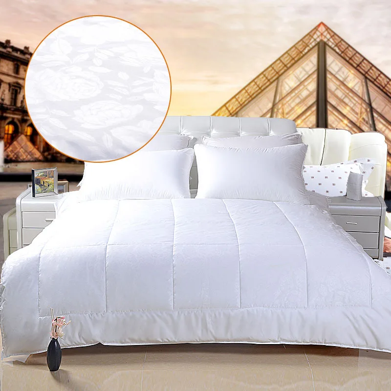 Luxury Jacquard White Quilts Summer Quilts Extra Large Thick Cool Quilts